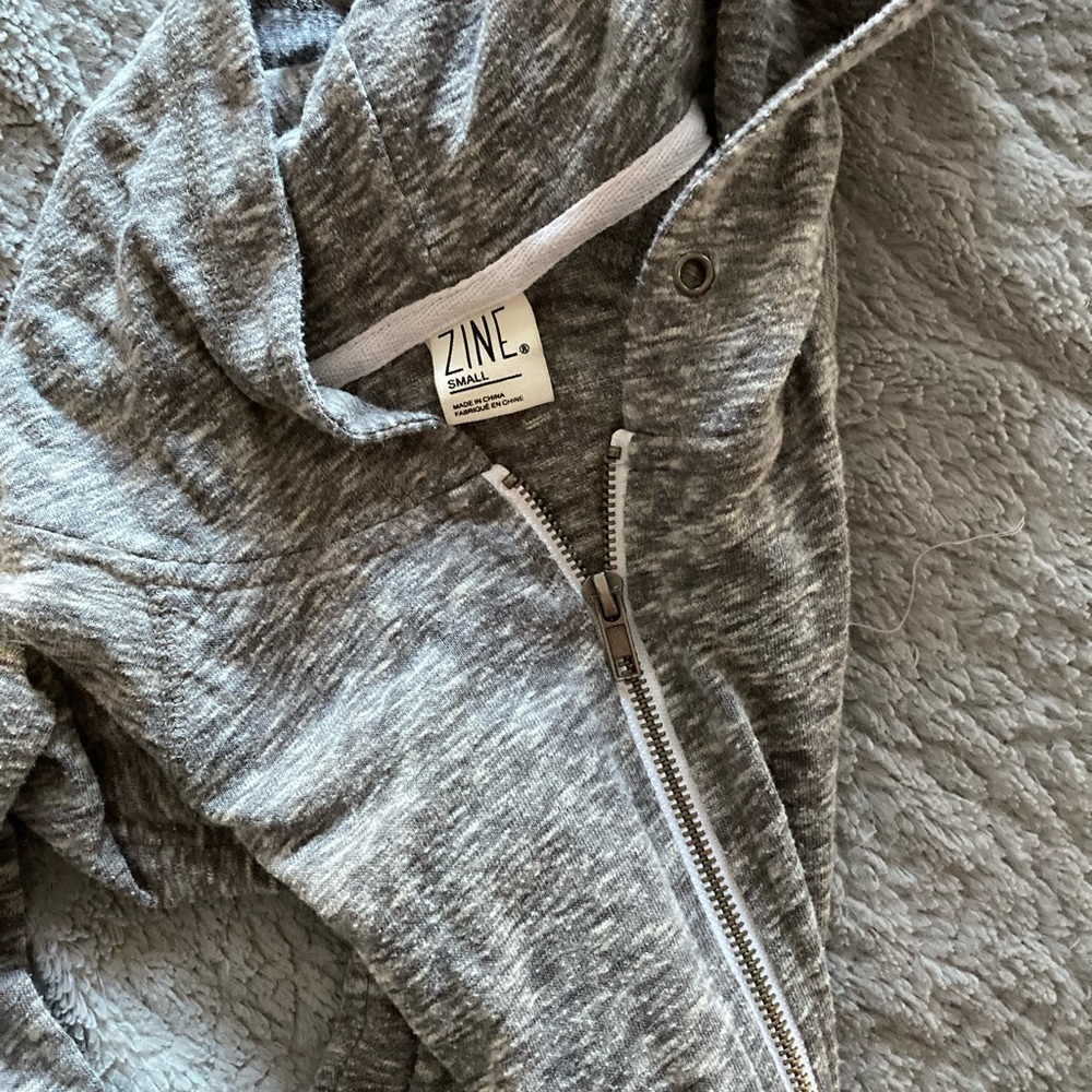 Lightweight gray hoodie